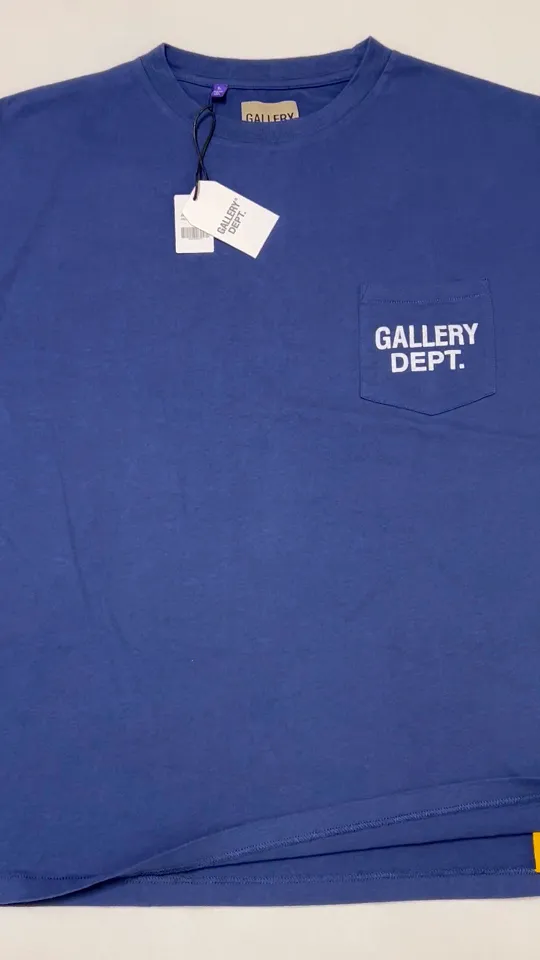 GALLERY DEPT. AUGI SLEEVELESS TEE/VINTAGE BLACK/NAVY/WHT English pocket sleeveless vest TEE Washed black/navy blue/white S-XL Same as the original version Super comfortable summer brushed lightweight material No sense of comfort on the upper body Loose and crisp fit Comfortable and breathable
